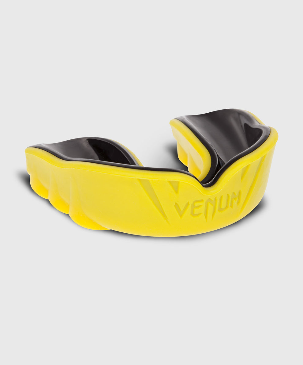 Venum Challenger Mouthguard - Yellow/Black