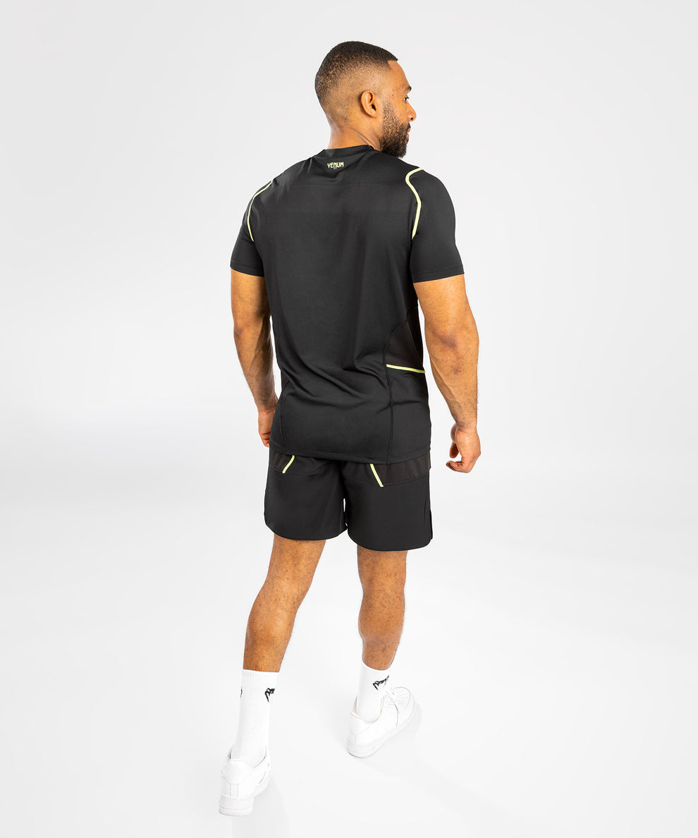 Venum Fusion 2.0 Men Dry Tech T-Shirt - Black/Yellow